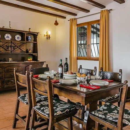 Elche By ヴィラ テウラーダ